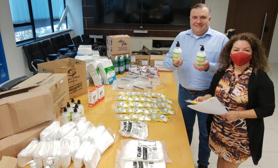 Secretário Ney Leprevost anuncia repasse de EPIs para 34 instituições que atendem idosos no Paraná