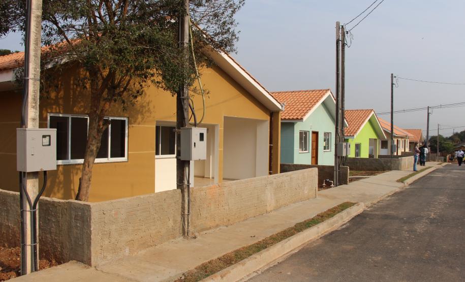 Mais 1.454 famílias paranaenses serão beneficiadas com novas moradias pelo Programa Nossa Gente Paraná