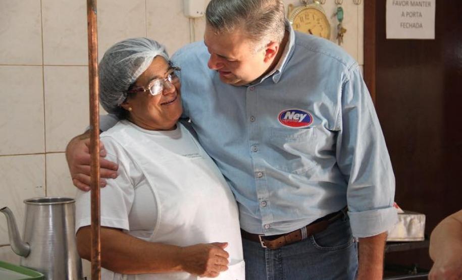 Ney Leprevost anuncia o lançamento do II Plano Estadual dos Direitos da Pessoa Idosa durante a VII Conferência Estadual dos Direitos da Pessoa Idosa do Paraná