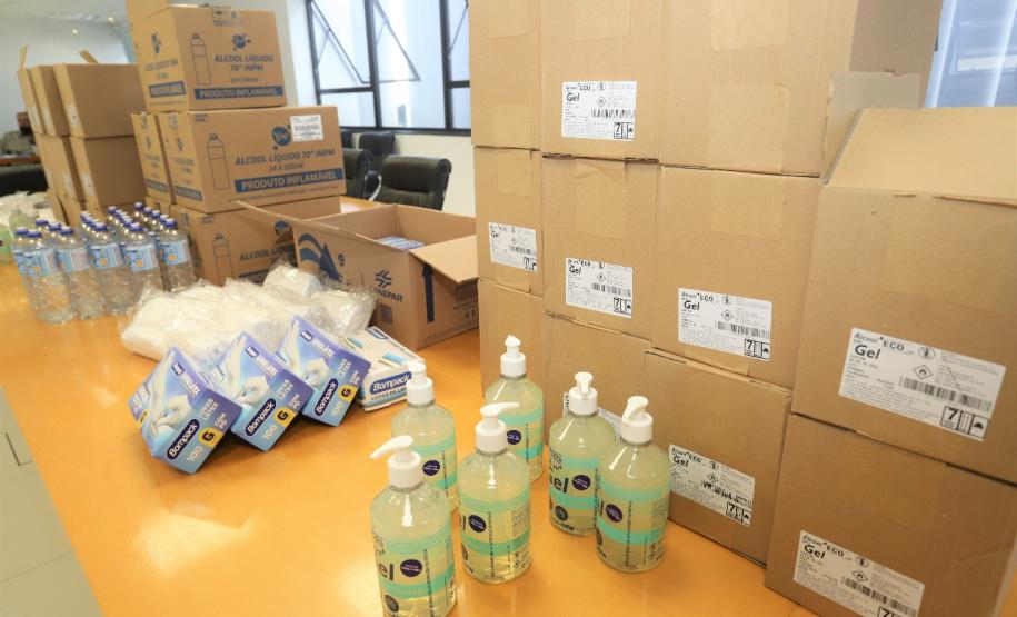 Secretaria de Justiça do Governo do Paraná entrega mais de 104 mil equipamentos para instituições que atendem idosos em 96 municípios