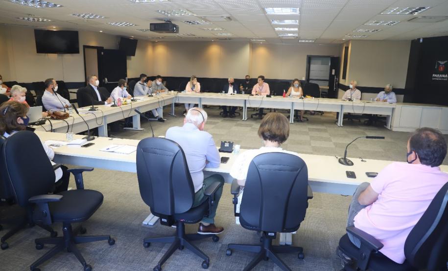 Secretário Ney Leprevost reúne equipe e determina ação, inovação e interiorização