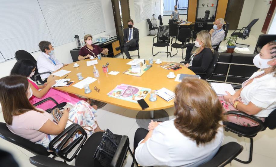 Prefeita de Ponta Grossa visita Secretaria de Justiça, Família e Trabalho