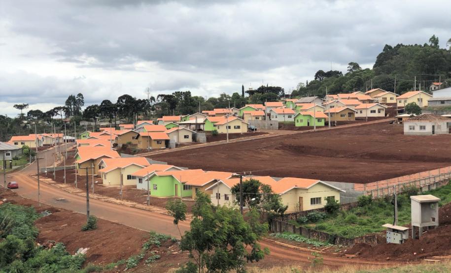 Secretaria da Justiça, Cohapar e Paraná Edificações apresentam execução das ações do Nossa Gente Paraná aos representantes do BID