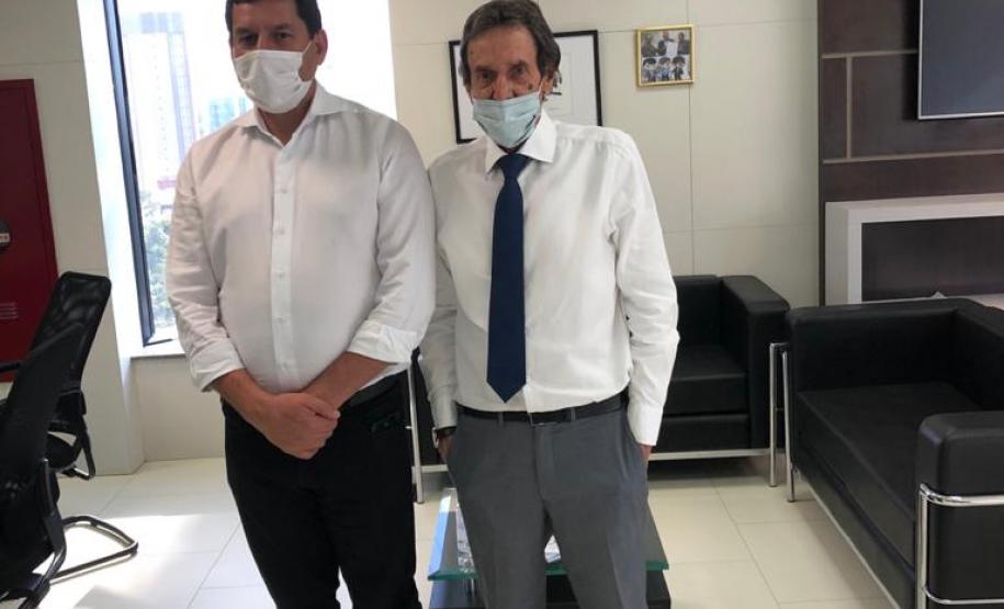 Prefeitos do interior conhecem programas e projetos da Secretaria de Justiça, Família e Trabalho do Paraná