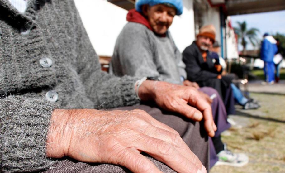 Governo repassa mais de R$ 4 milhões para instituições que atendem pessoas idosas no Paraná