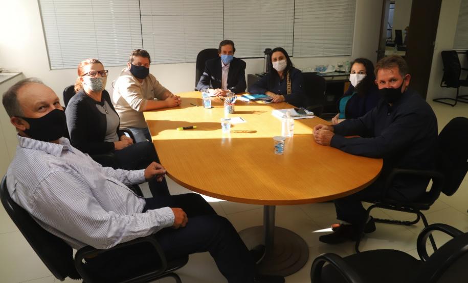 Secretaria de Justiça, Família e Trabalho recebe a visita do prefeito de Londrina e da prefeita de São Mateus do Sul