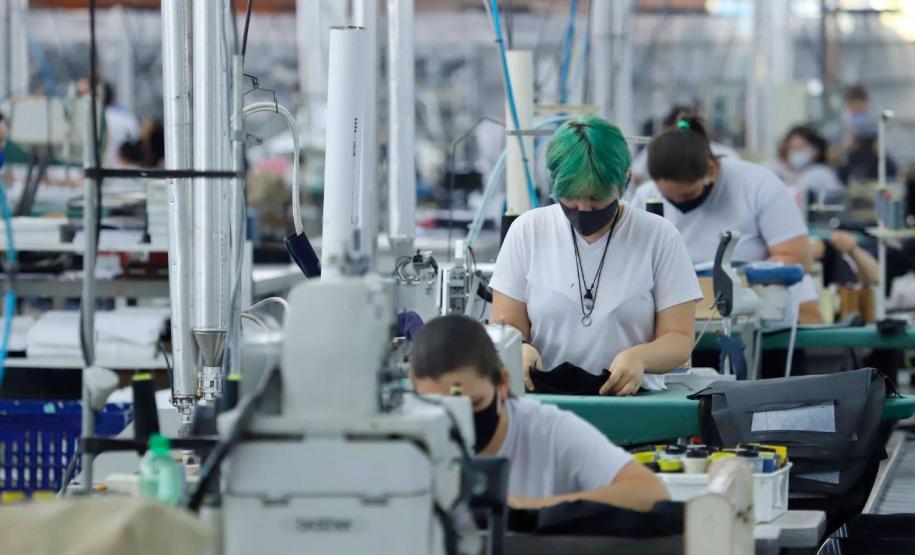 Paraná cria 78.484 mil empregos formais com carteira assinada no primeiro trimestre de 2021