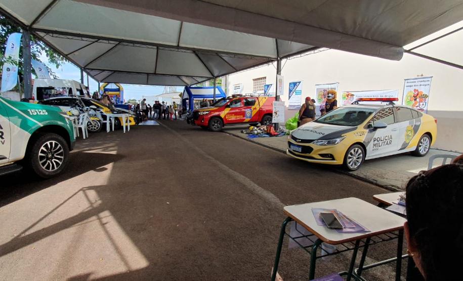 Paraná em Ação atende mais de 1,2 mil pessoas na edição de Sertaneja