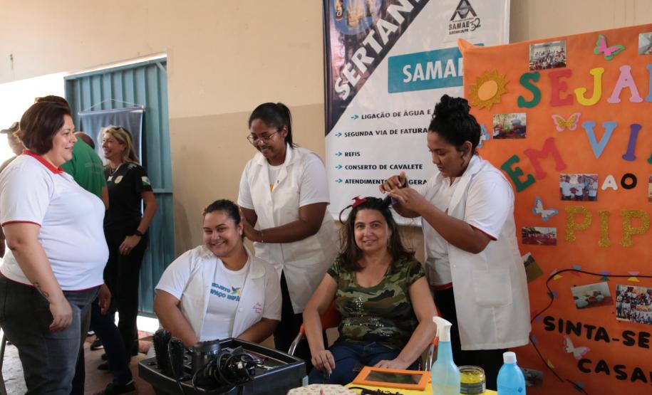 Paraná em Ação atende mais de 1,2 mil pessoas na edição de Sertaneja