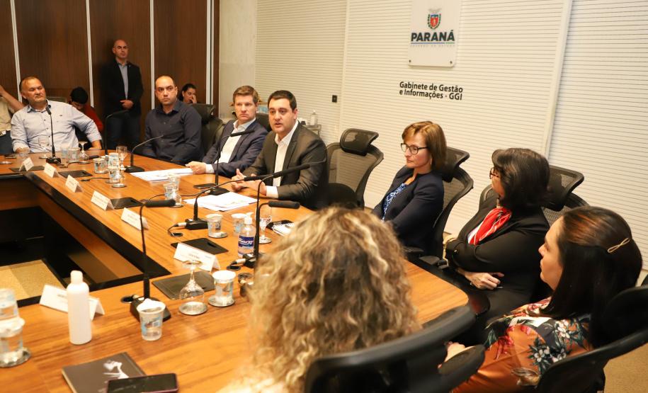 Estado discute medidas para regionalizar o sistema socioeducativo do Paraná