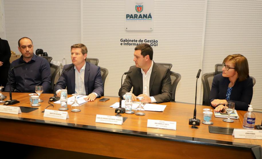 Estado discute medidas para regionalizar o sistema socioeducativo do Paraná