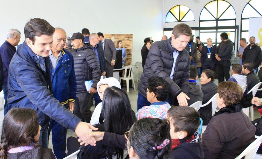 Governo e prefeitura de Curitiba promoveram mutirão de cidadania no bairro Cajuru