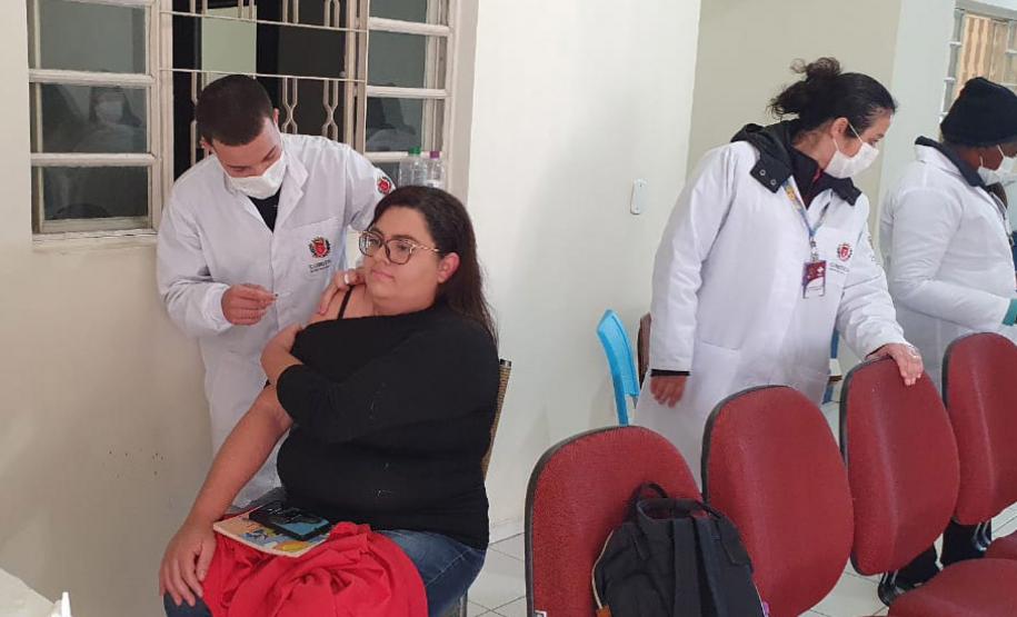 Governo e prefeitura de Curitiba promoveram mutirão de cidadania no bairro Cajuru