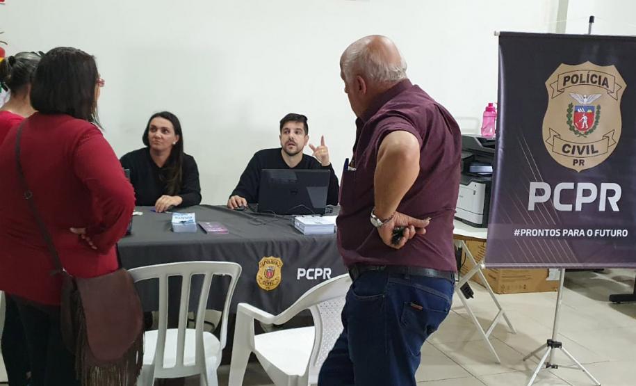 Governo e prefeitura de Curitiba promoveram mutirão de cidadania no bairro Cajuru