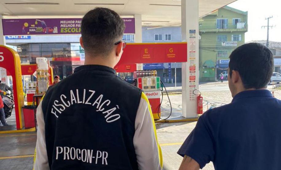 Procon-PR participa de força-tarefa integrada de fiscalização do preço dos combustíveis