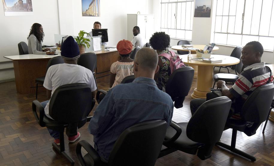Estado promove mutirão com 500 vagas de emprego para migrantes nesta quarta-feira