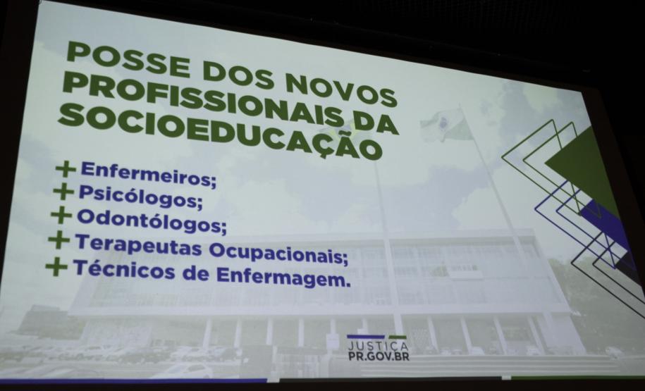 Governo do Estado empossa 40 novos servidores de saúde para o sistema socioeducativo