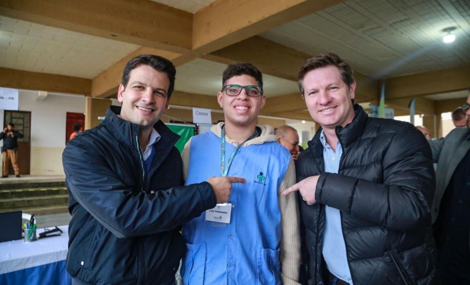 Ação de Cidadania faz mais de 2,6 mil atendimentos em um dia, no Tatuquara, em Curitiba