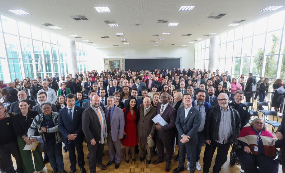 Órgãos de Justiça e Segurança Pública do Paraná se unem para educação em direitos humanos