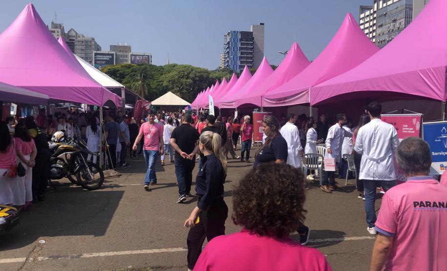 Com foco na saúde da mulher, Governo do Estado promove a 1ª etapa do Paraná Rosa em Ação