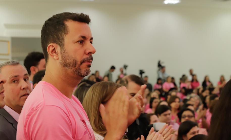 Paraná Rosa encerra com lançamento de edital para pesquisa voltado a mulheres com câncer de mama