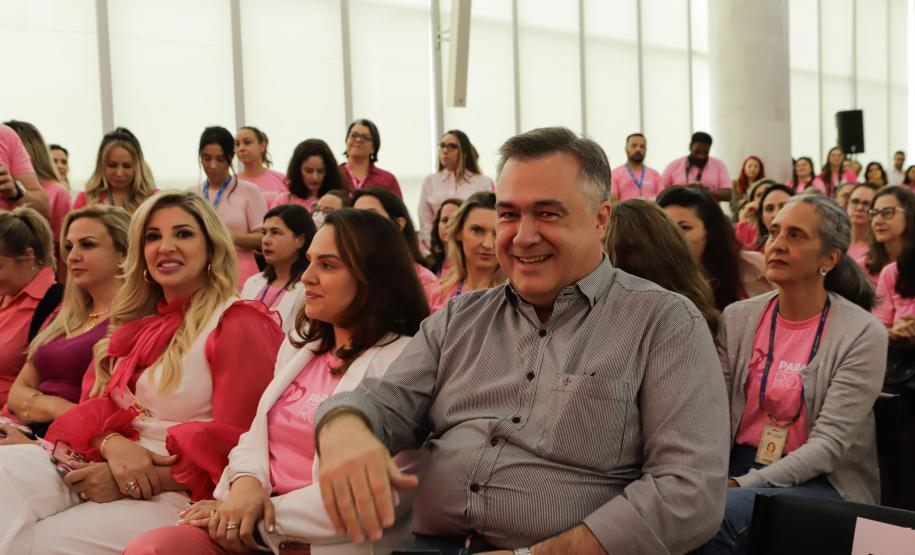Paraná Rosa encerra com lançamento de edital para pesquisa voltado a mulheres com câncer de mama