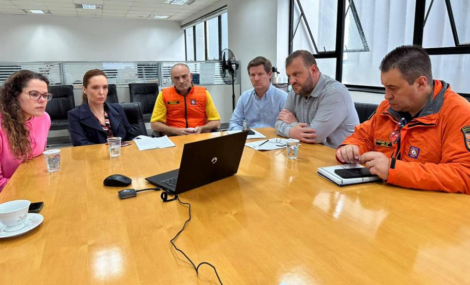 Governo prioriza gestantes, crianças, idosos e acamados que estão desabrigados