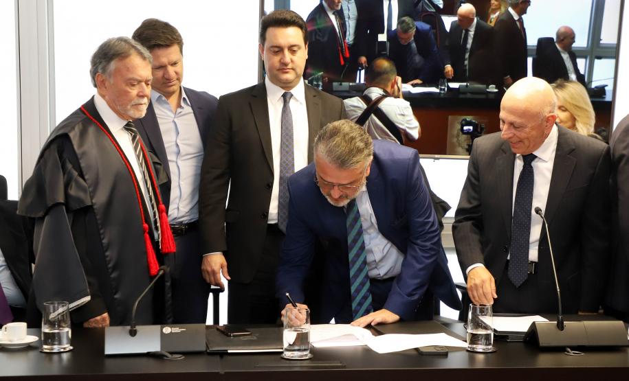 Paraná terá plano para formação em direitos humanos de agentes de Justiça e Segurança Pública