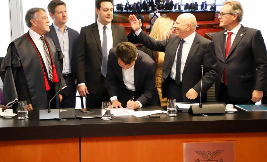 Paraná terá plano para formação em direitos humanos de agentes de Justiça e Segurança Pública