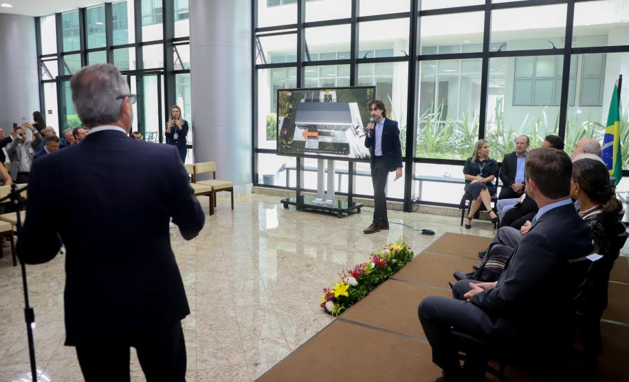 Santin Roveda participa do lançamento do E-Fórum pelo TJPR