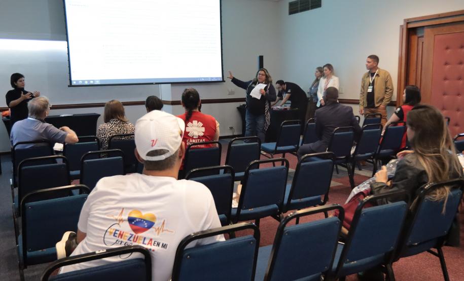 Paraná define 30 propostas para conferência nacional de migrantes e refugiados