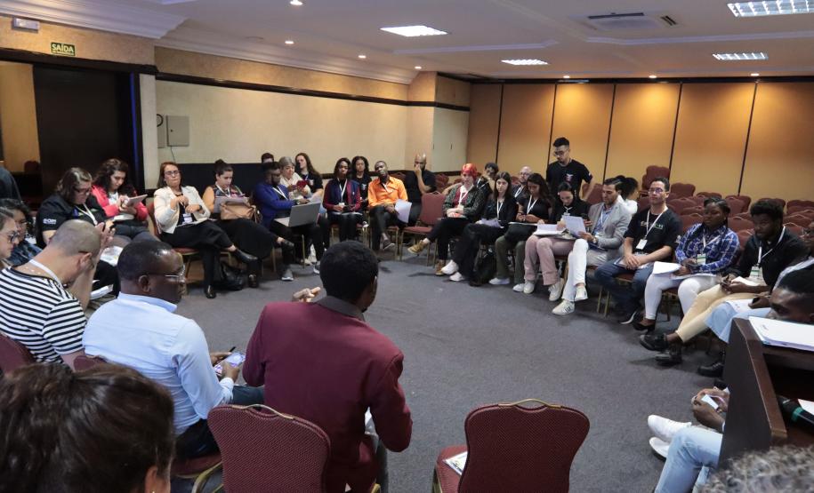 Paraná define 30 propostas para conferência nacional de migrantes e refugiados