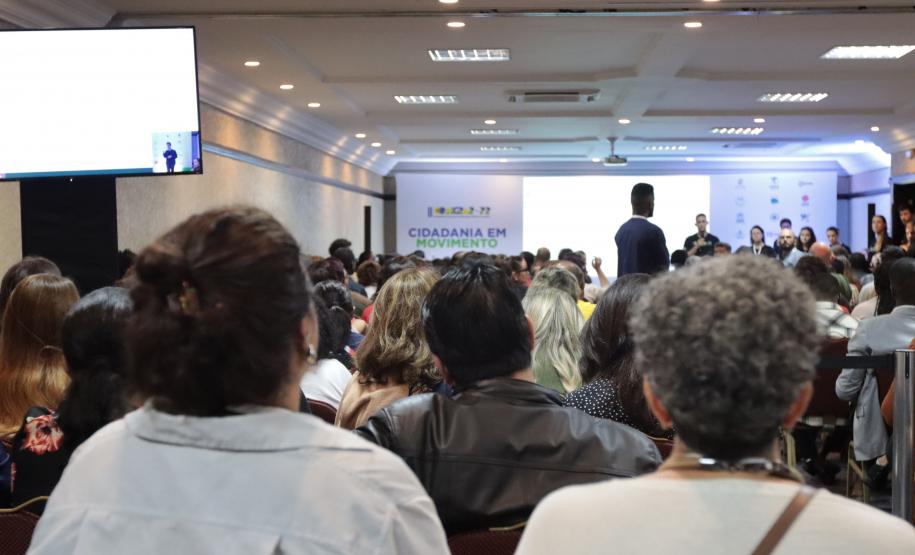 Paraná define 30 propostas para conferência nacional de migrantes e refugiados