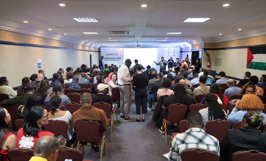 Paraná define 30 propostas para conferência nacional de migrantes e refugiados