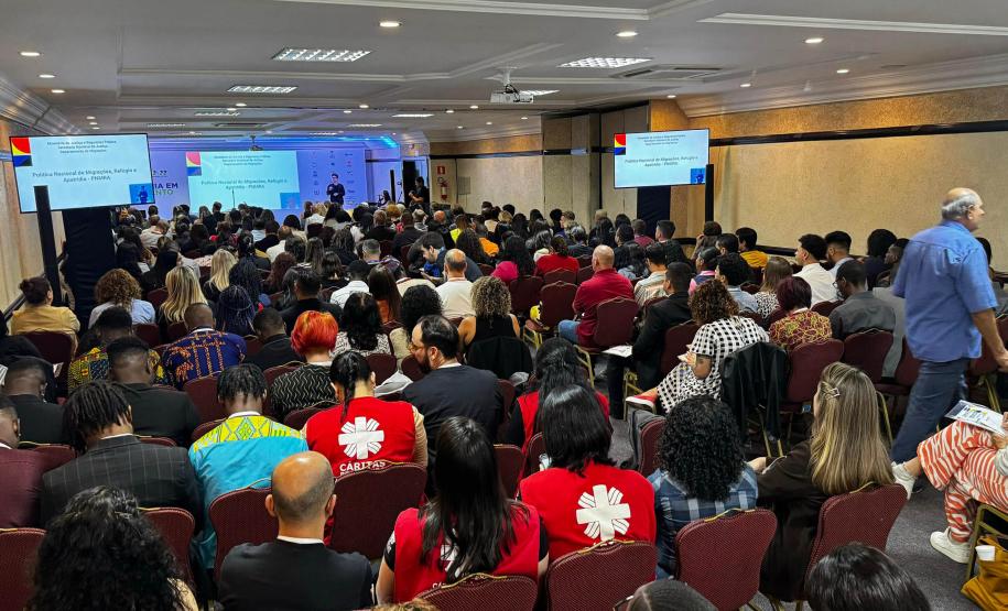 Paraná define 30 propostas para conferência nacional de migrantes e refugiados