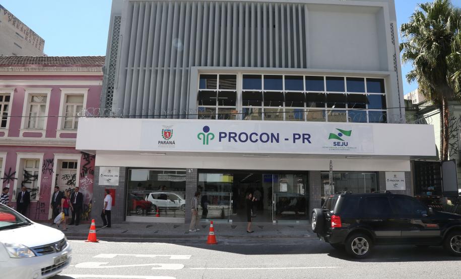 Procon-PR promove mutirão online de renegociação de dívidas; prazo vai até 15 de abril