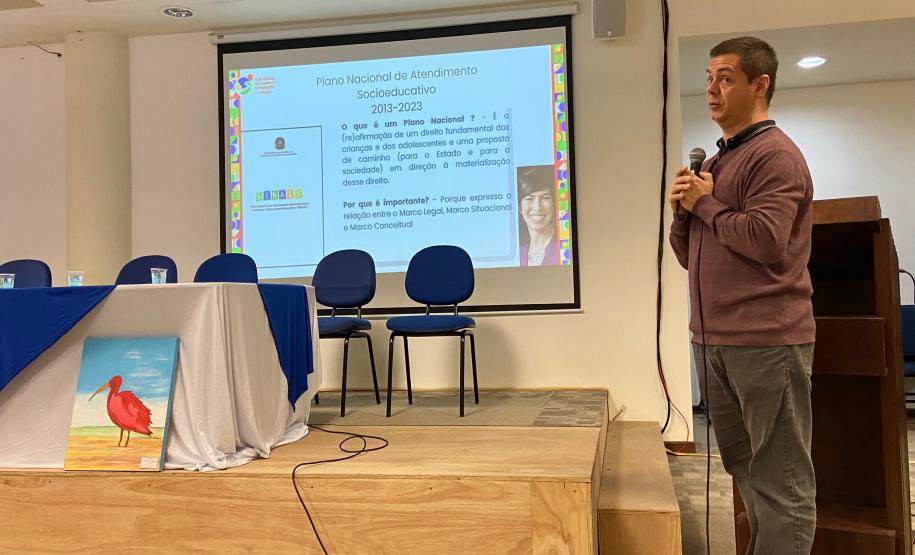 Seminário Estadual de Avaliação e Revisão do Plano Nacional de Atendimento Socioeducativo - Etapa Paraná